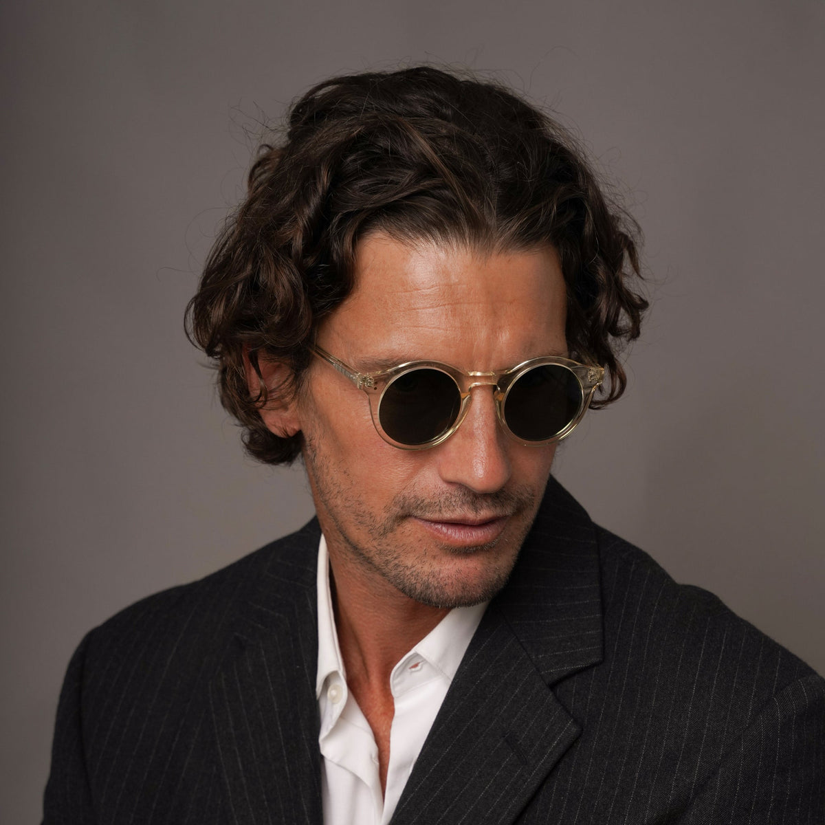 The Spike Air Sunglasses, Mazzucchelli 1849 acetate frame, round shape, in clear crystal.