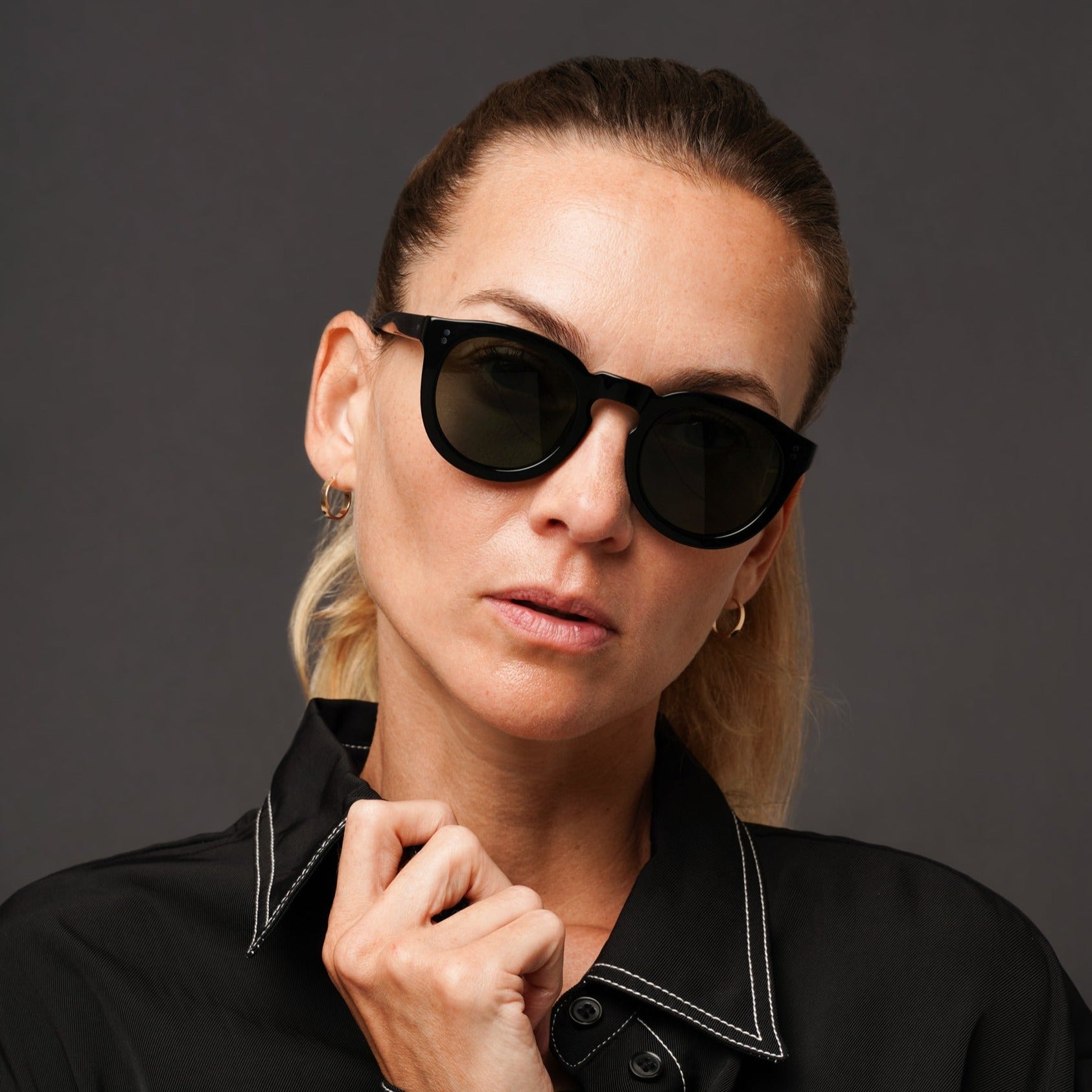 The Allen Noir Sunglasses, Mazzucchelli 1849 acetate frame, round shape, in black.