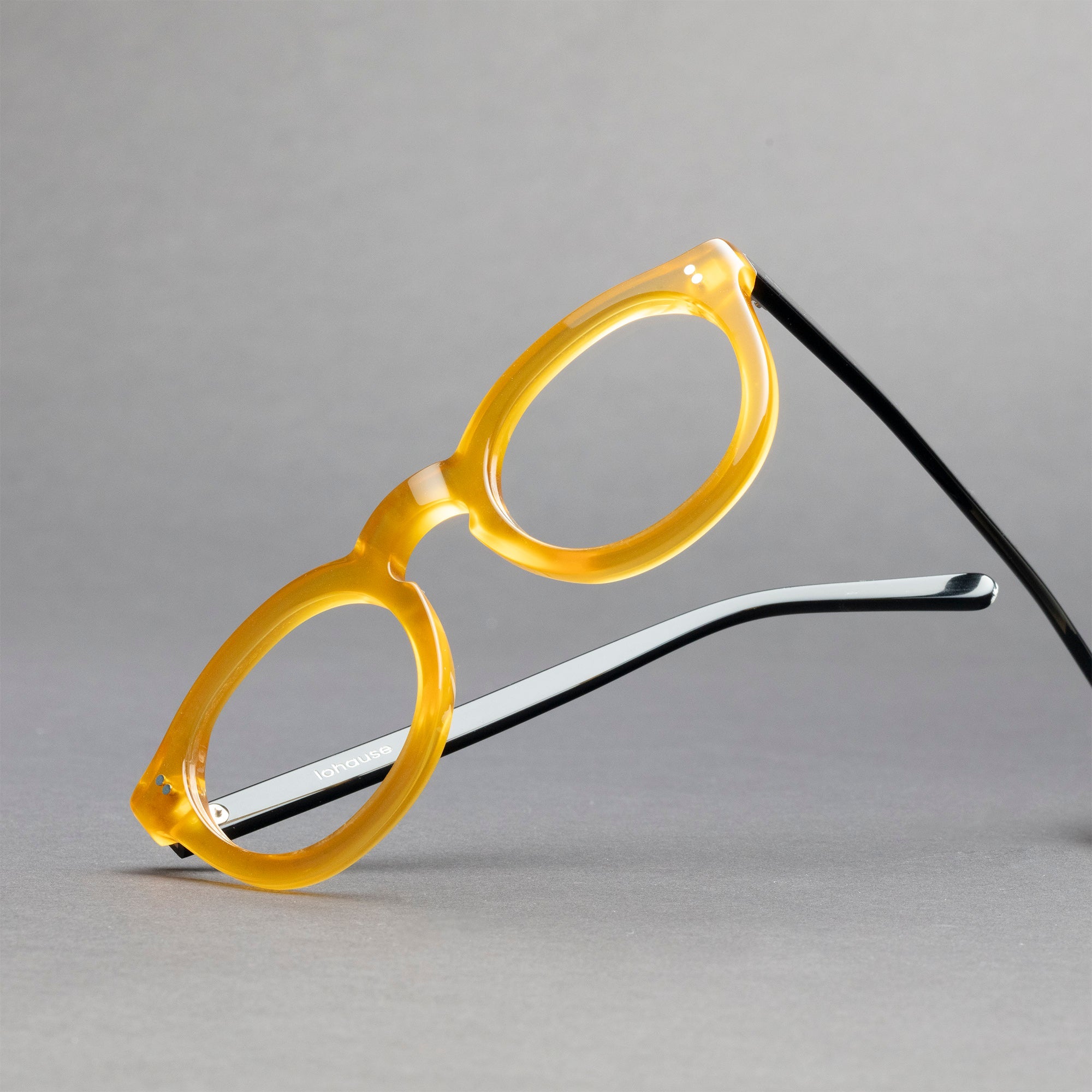 The Allen Paradox N2 — eyeglasses, Mazzucchelli 1849 acetate frame, round shape, Paradox N2 pattern.