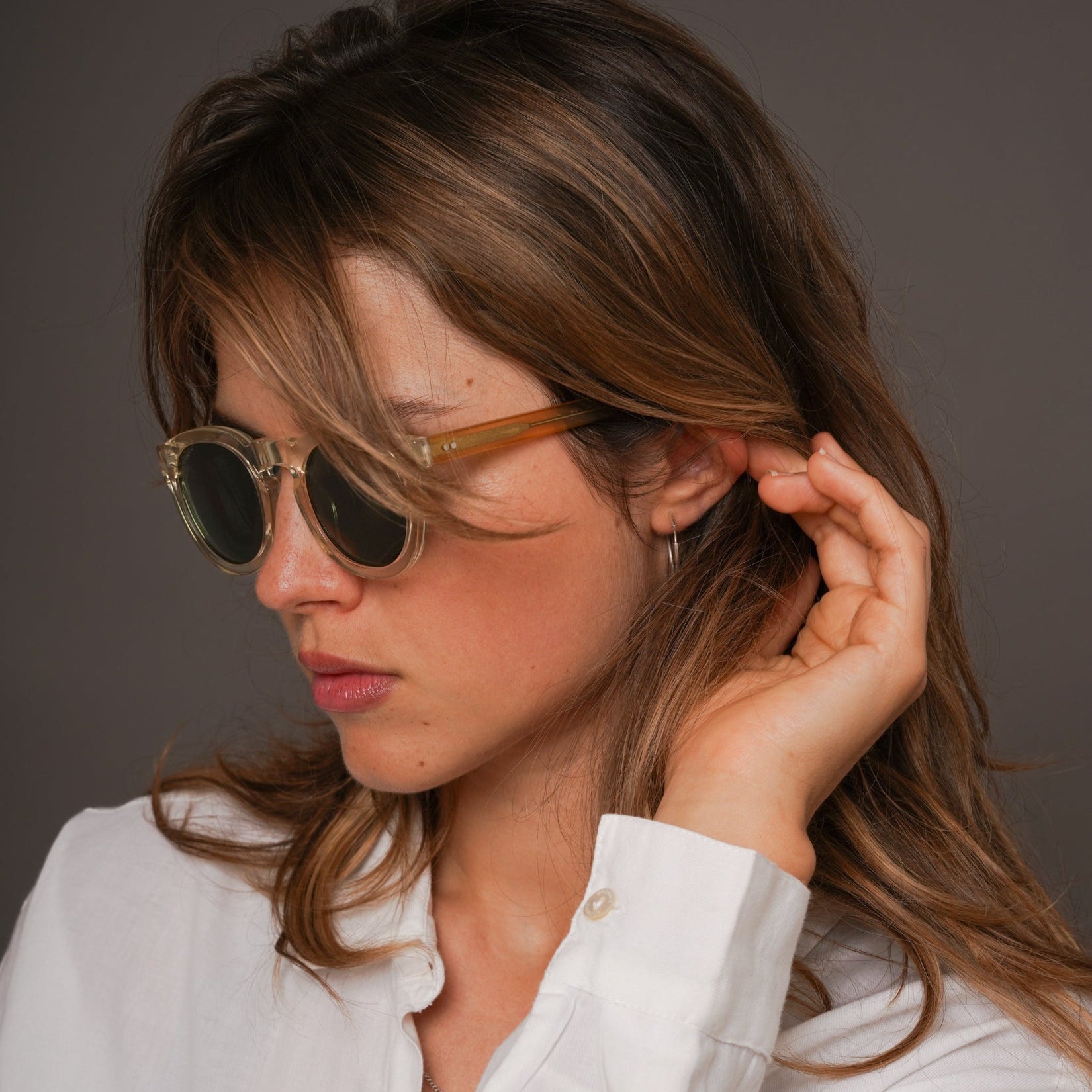The Allen Paradox N3 Sunglasses, Mazzucchelli 1849 acetate frame, round shape, Paradox N3 pattern.