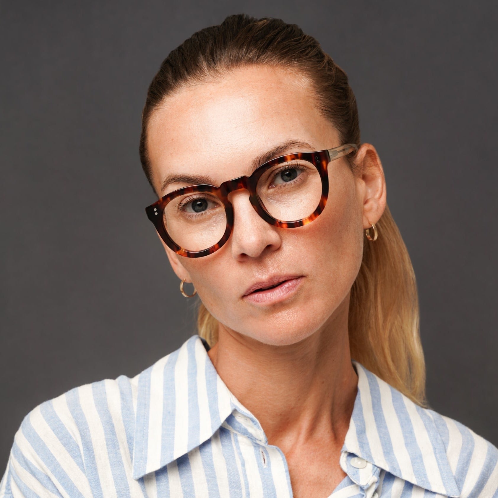 The Allen Paradox N5 — eyeglasses, Mazzucchelli 1849 acetate frame, round shape, Paradox N5 pattern.