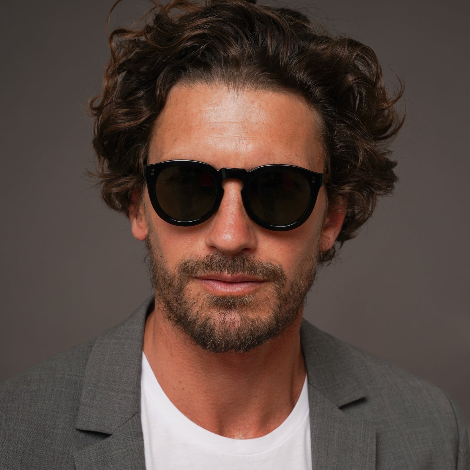 The Allen Paradox N6 Sunglasses, Mazzucchelli 1849 acetate frame, round shape, Paradox N6 pattern.