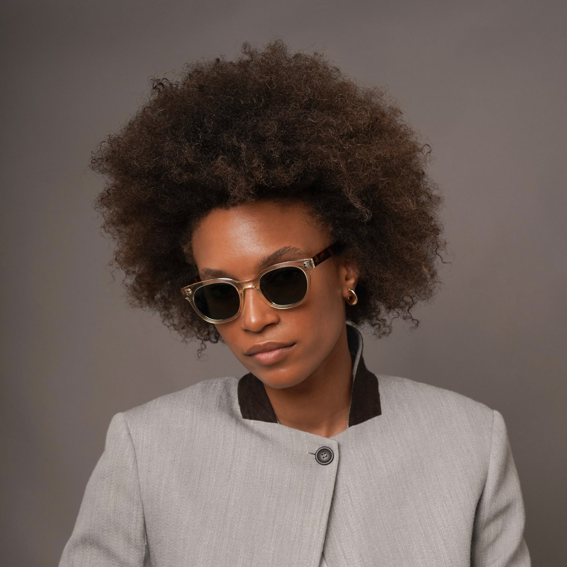 The Andy Paradox N3 Sunglasses — sunglasses, Mazzucchelli 1849 acetate frame, round shape, transparent and tortoise.