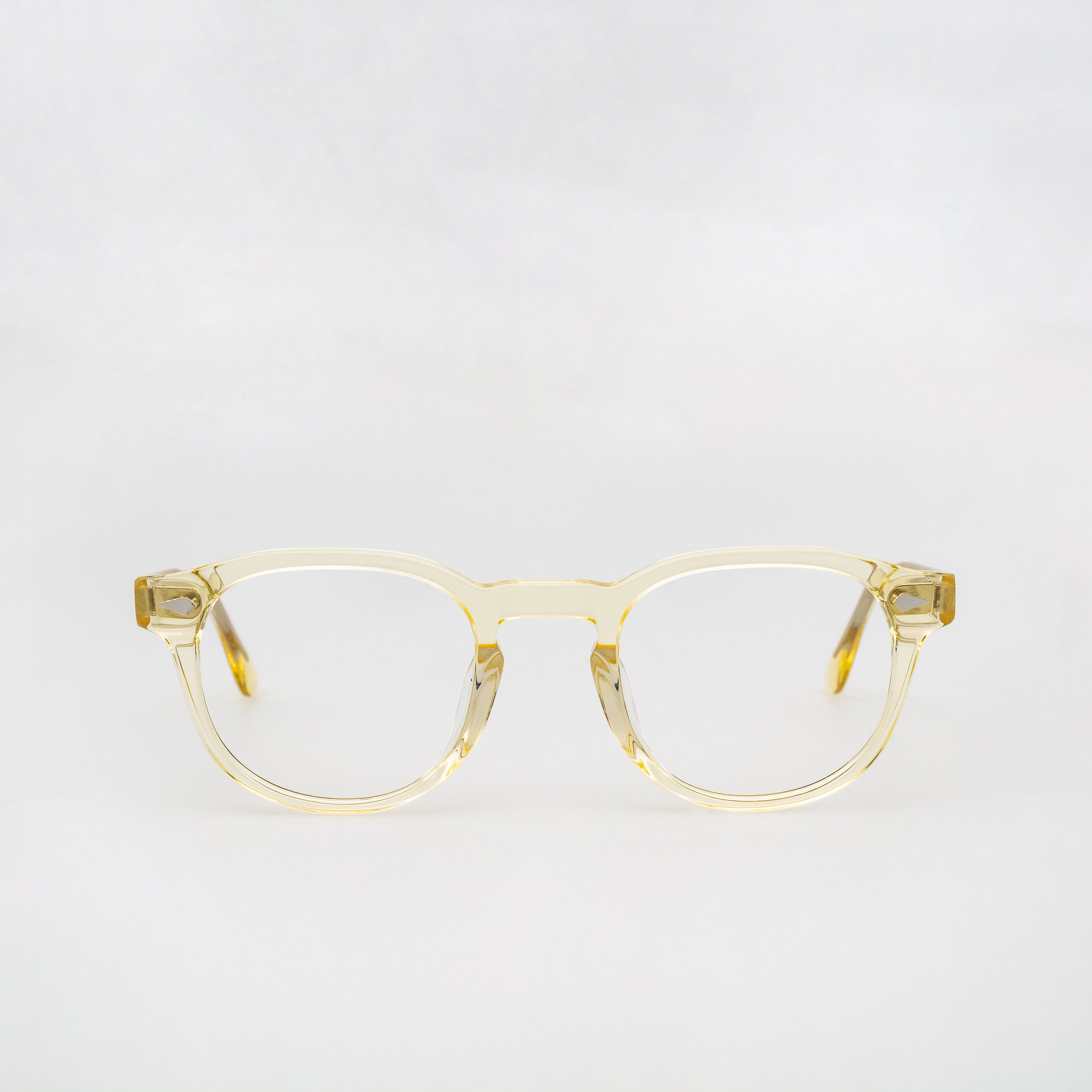 The Basquiat Air — eyeglasses, Mazzucchelli 1849 acetate frame, rounded square shape, in clear crystal.