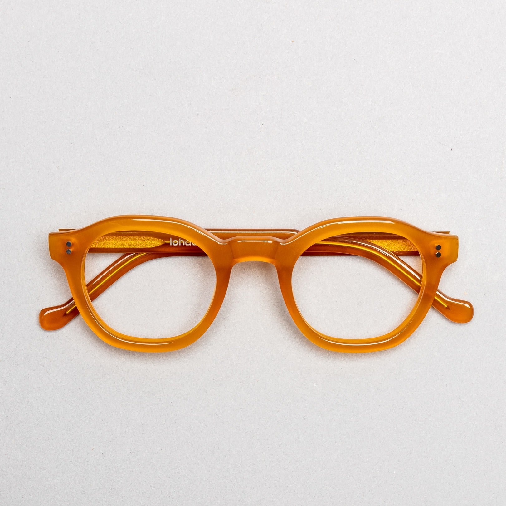 The Dean Amber — eyeglasses, Mazzucchelli 1849 acetate frame, round shape, in amber.