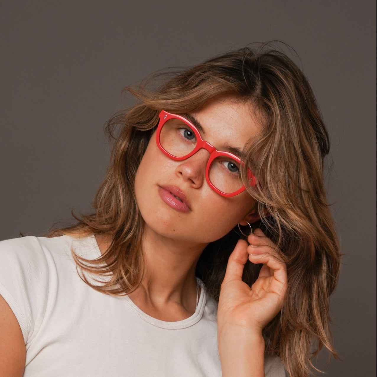 The Dean Carmine — eyeglasses, Mazzucchelli 1849 acetate frame, round shape, in carmine.