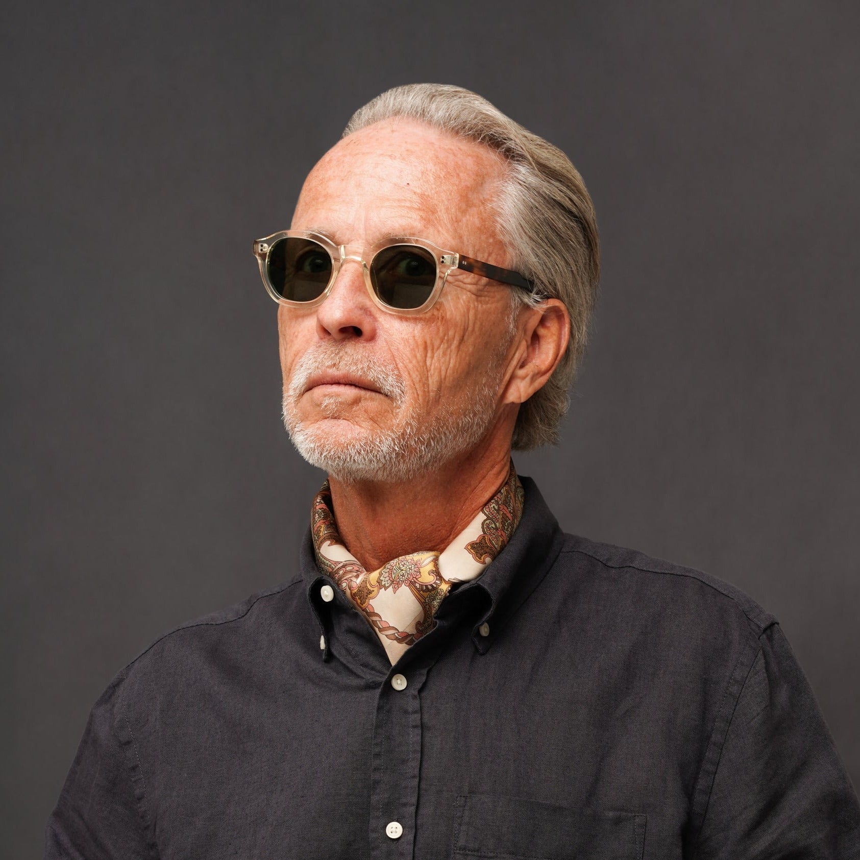 The Dean Paradox N1 Sunglasses, Mazzucchelli 1849 acetate frame, round shape, Paradox N1 pattern.