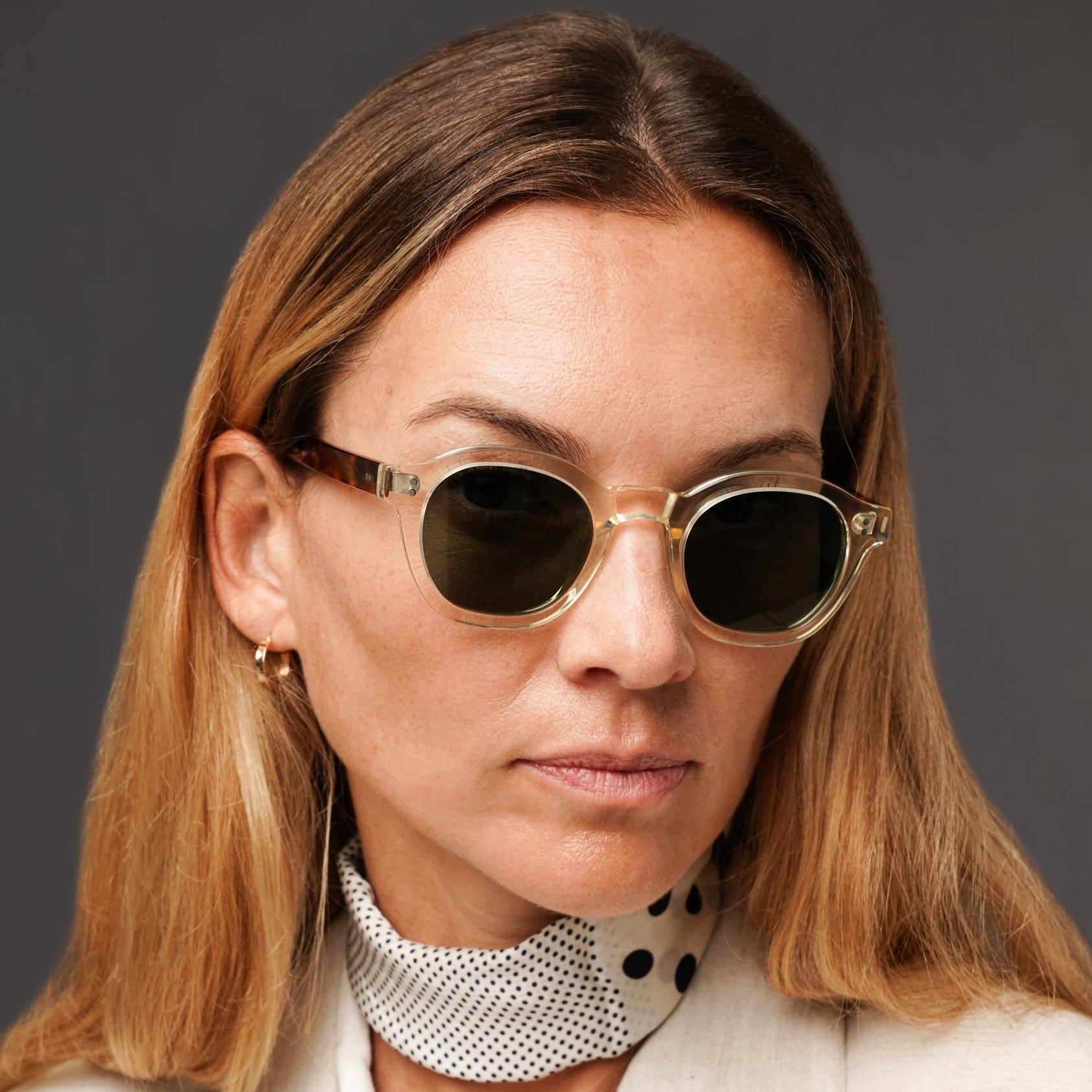 The Dean Paradox N1 Sunglasses, Mazzucchelli 1849 acetate frame, round shape, Paradox N1 pattern.