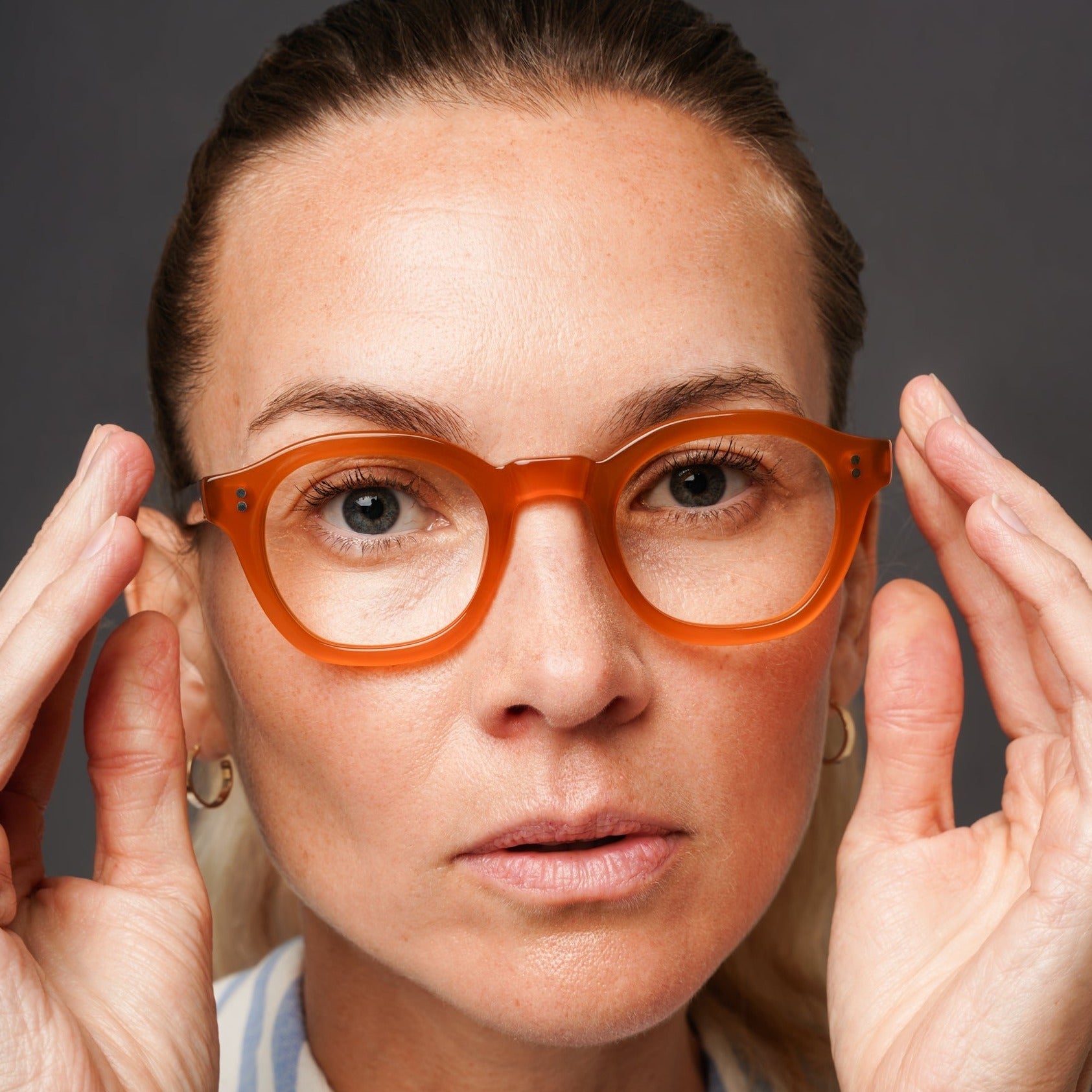 The Dean Paradox N3 — eyeglasses, Mazzucchelli 1849 acetate frame, round shape, Paradox N3 pattern.
