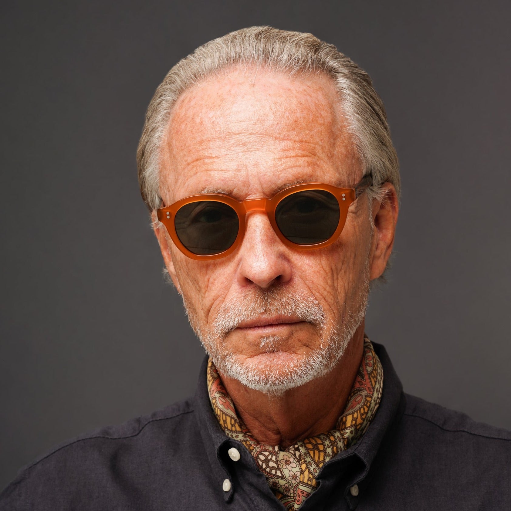The Dean Paradox N3 Sunglasses, Mazzucchelli 1849 acetate frame, round shape, Paradox N3 pattern.