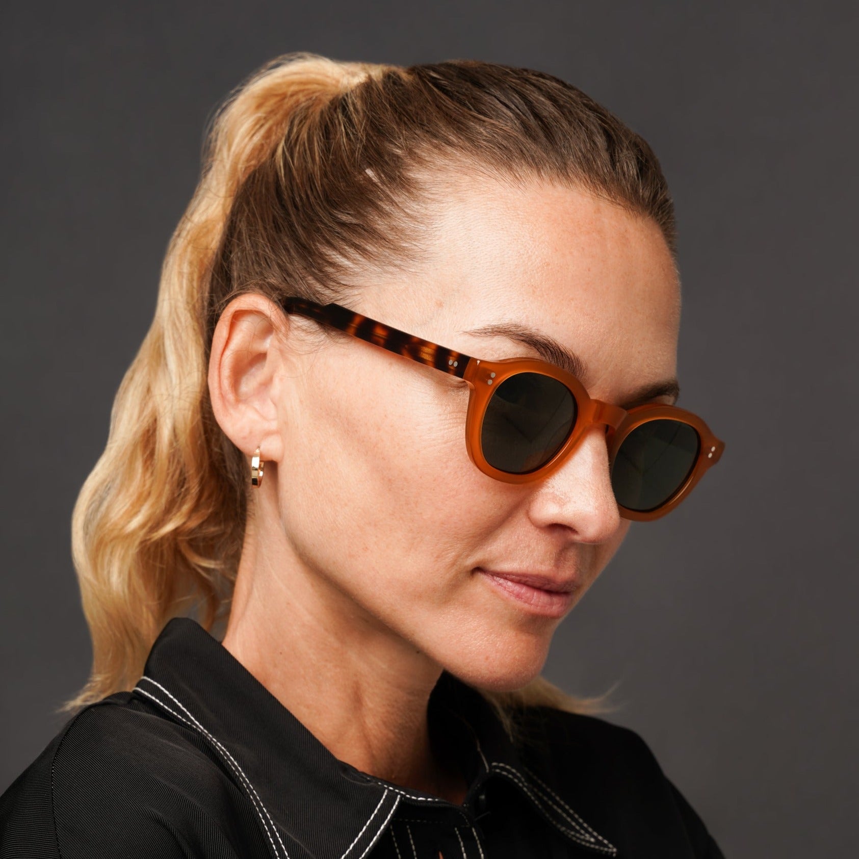 The Dean Paradox N3 Sunglasses, Mazzucchelli 1849 acetate frame, round shape, Paradox N3 pattern.