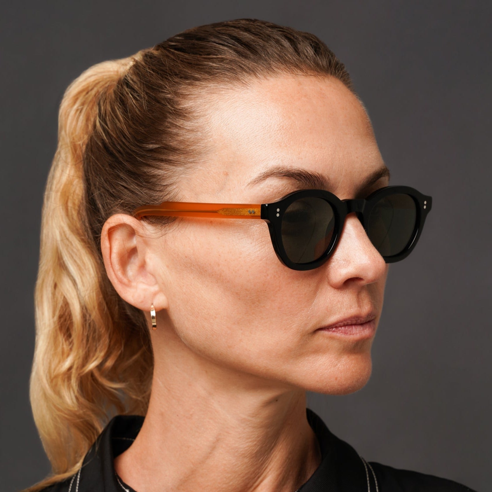 The Dean Paradox N6 Sunglasses, Mazzucchelli 1849 acetate frame, round shape, Paradox N6 pattern.