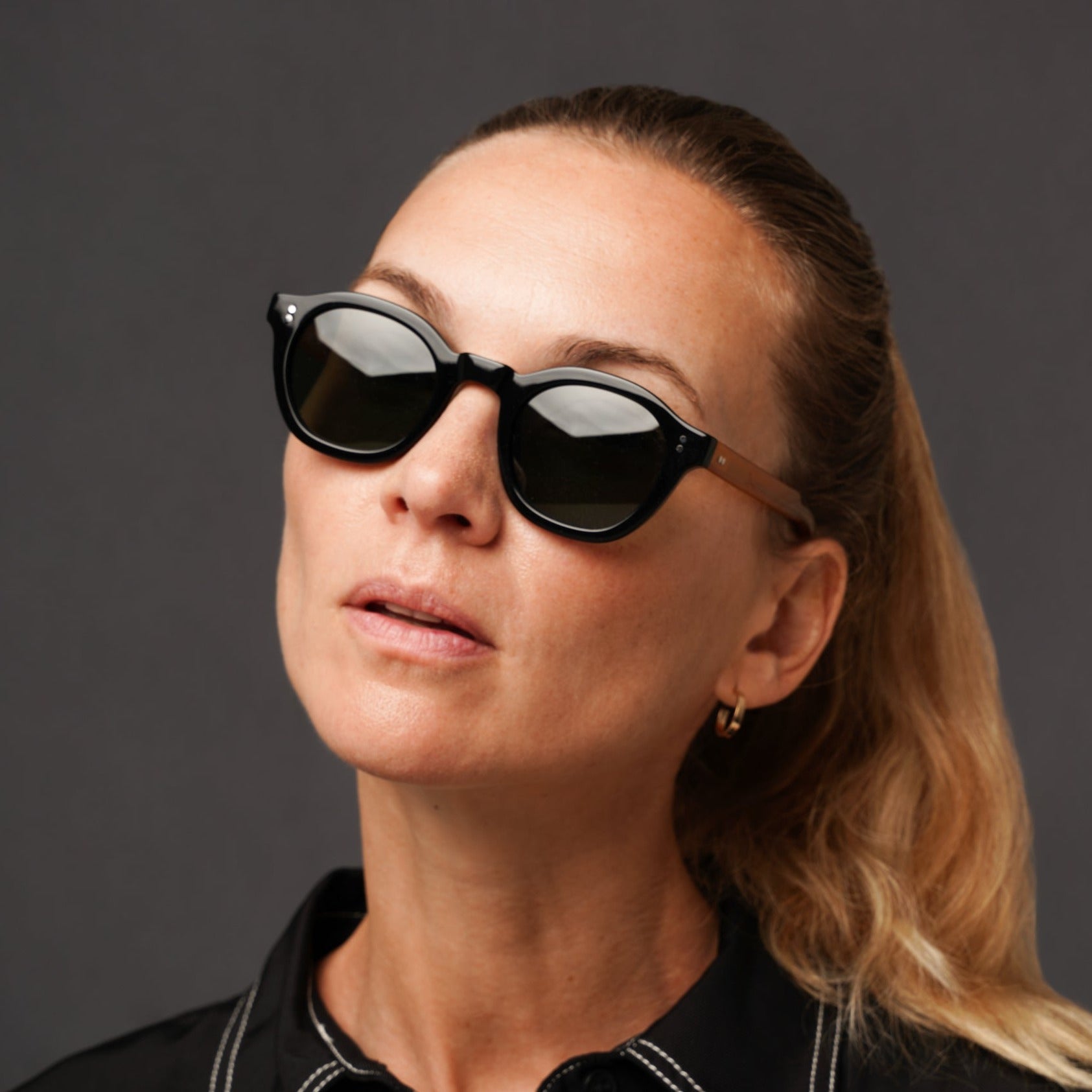 The Dean Paradox N6 Sunglasses, Mazzucchelli 1849 acetate frame, round shape, Paradox N6 pattern.