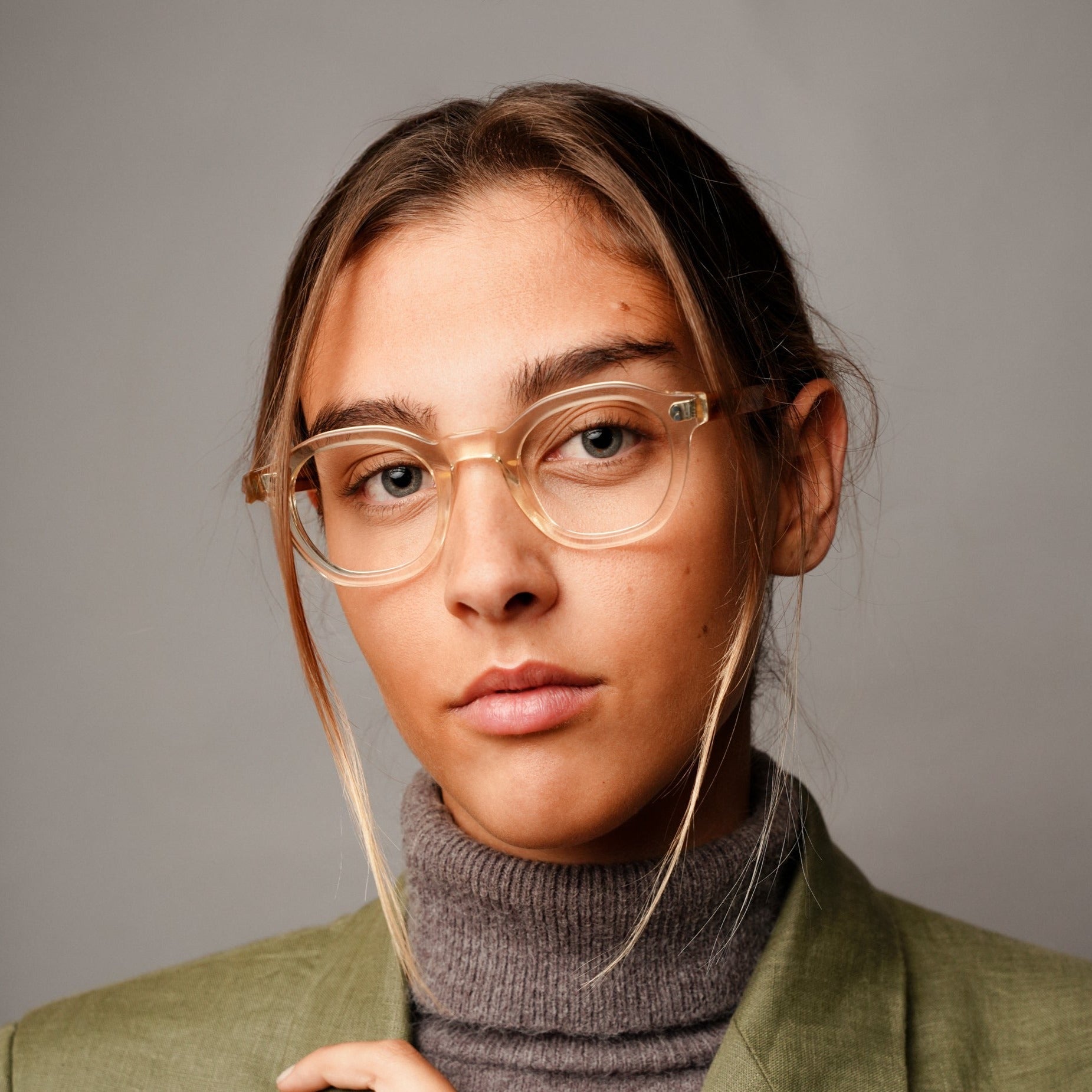 The Dean Paradox N7 — eyeglasses, Mazzucchelli 1849 acetate frame, round shape, Paradox N7 pattern.
