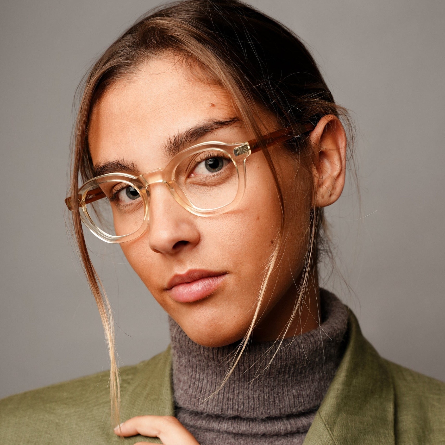 The Dean Paradox N7 — eyeglasses, Mazzucchelli 1849 acetate frame, round shape, Paradox N7 pattern.