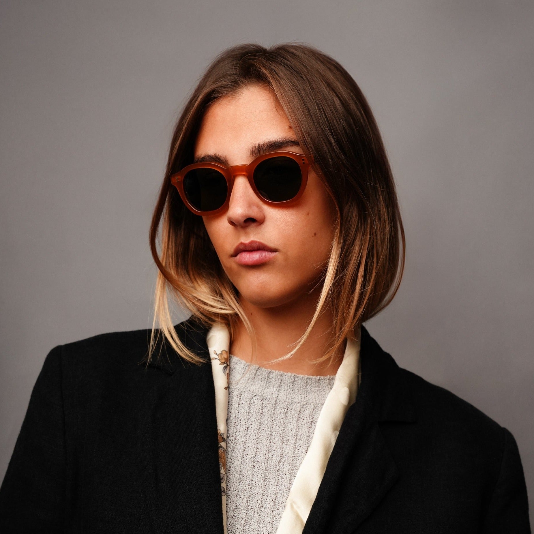 The Dean Paradox N8 Sunglasses, Mazzucchelli 1849 acetate frame, round shape, Paradox N8 pattern.