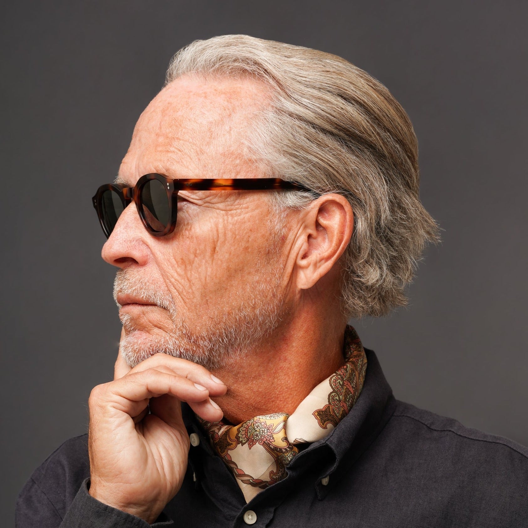 The Dean Tortoise Sunglasses, Mazzucchelli 1849 acetate frame, round shape, in tortoise.