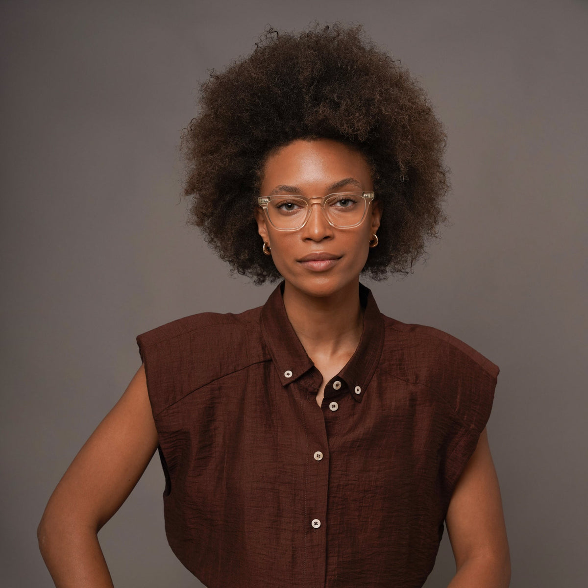 The Dylan Air, eyeglasses, Mazzucchelli 1849 acetate frame, cat-eye shape, in clear crystal.