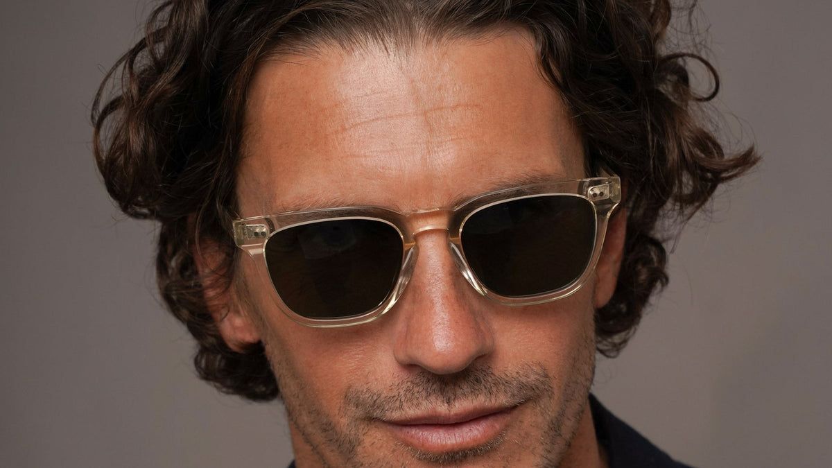 The Dylan Air Sunglasses, Mazzucchelli 1849 acetate frame, round shape, in clear crystal.