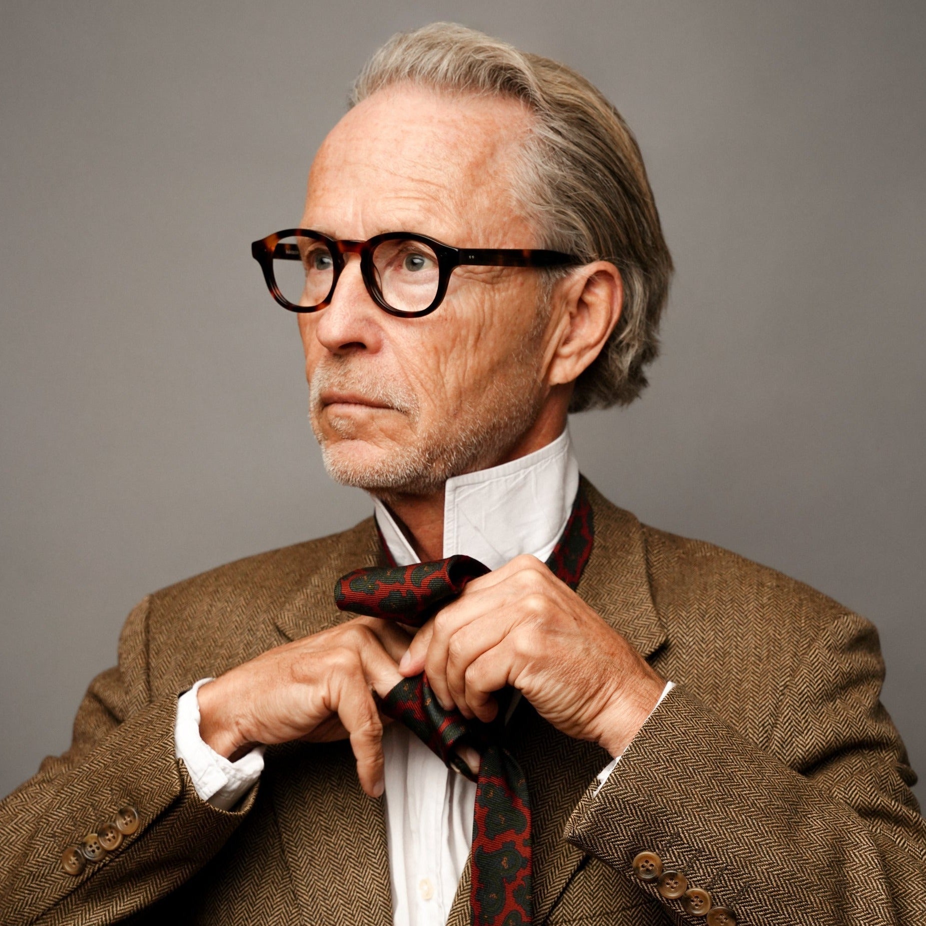 The Evans Tortoise — eyeglasses, Mazzucchelli 1849 acetate frame, round shape, in tortoise.