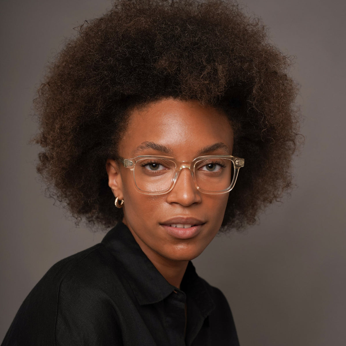 The Hoffman Air, eyeglasses, Mazzucchelli 1849 acetate frame, square shape, in clear crystal.