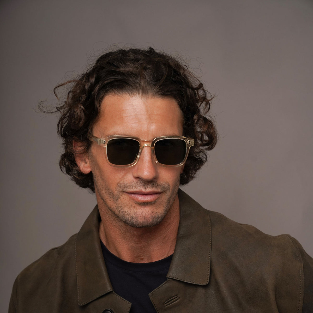 The Hoffman Air Sunglasses, Mazzucchelli 1849 acetate frame, square shape, in clear crystal.
