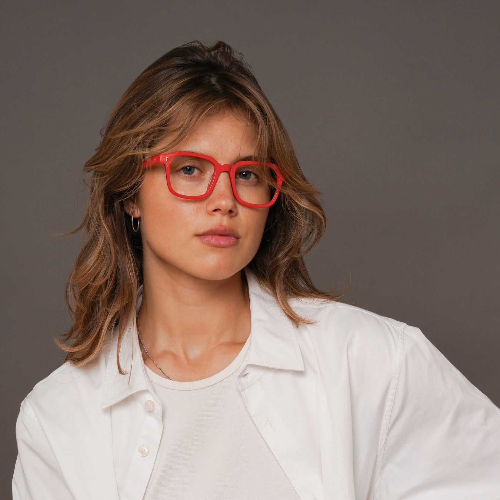 The Hoffman Carmine — eyeglasses, Mazzucchelli 1849 acetate frame, square shape, in carmine.