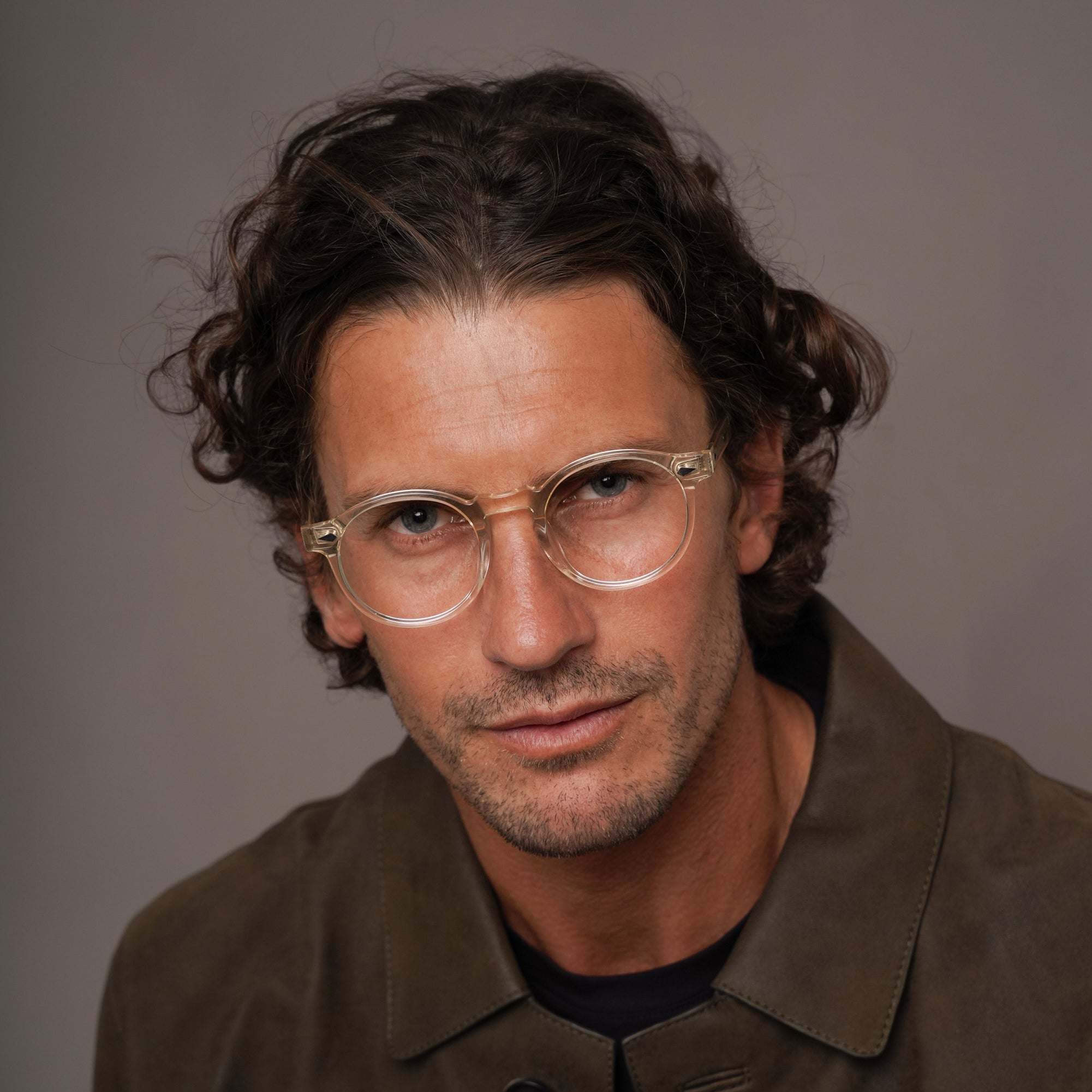 The Picasso Air — eyeglasses, Mazzucchelli 1849 acetate frame, round shape, in clear crystal.