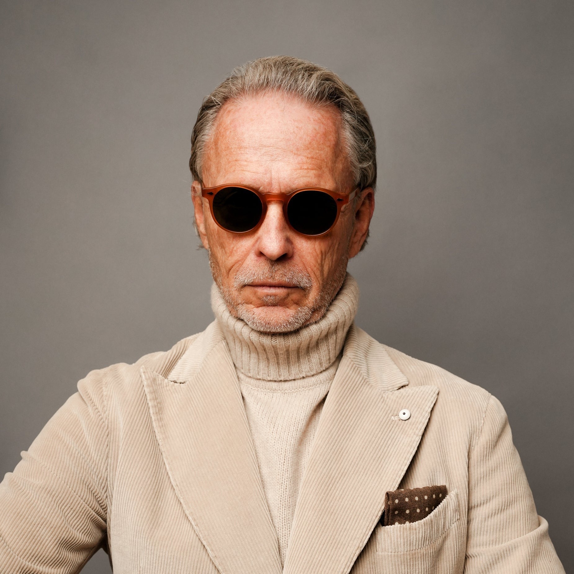 The Picasso Amber Sunglasses, Mazzucchelli 1849 acetate frame, round shape, in amber.