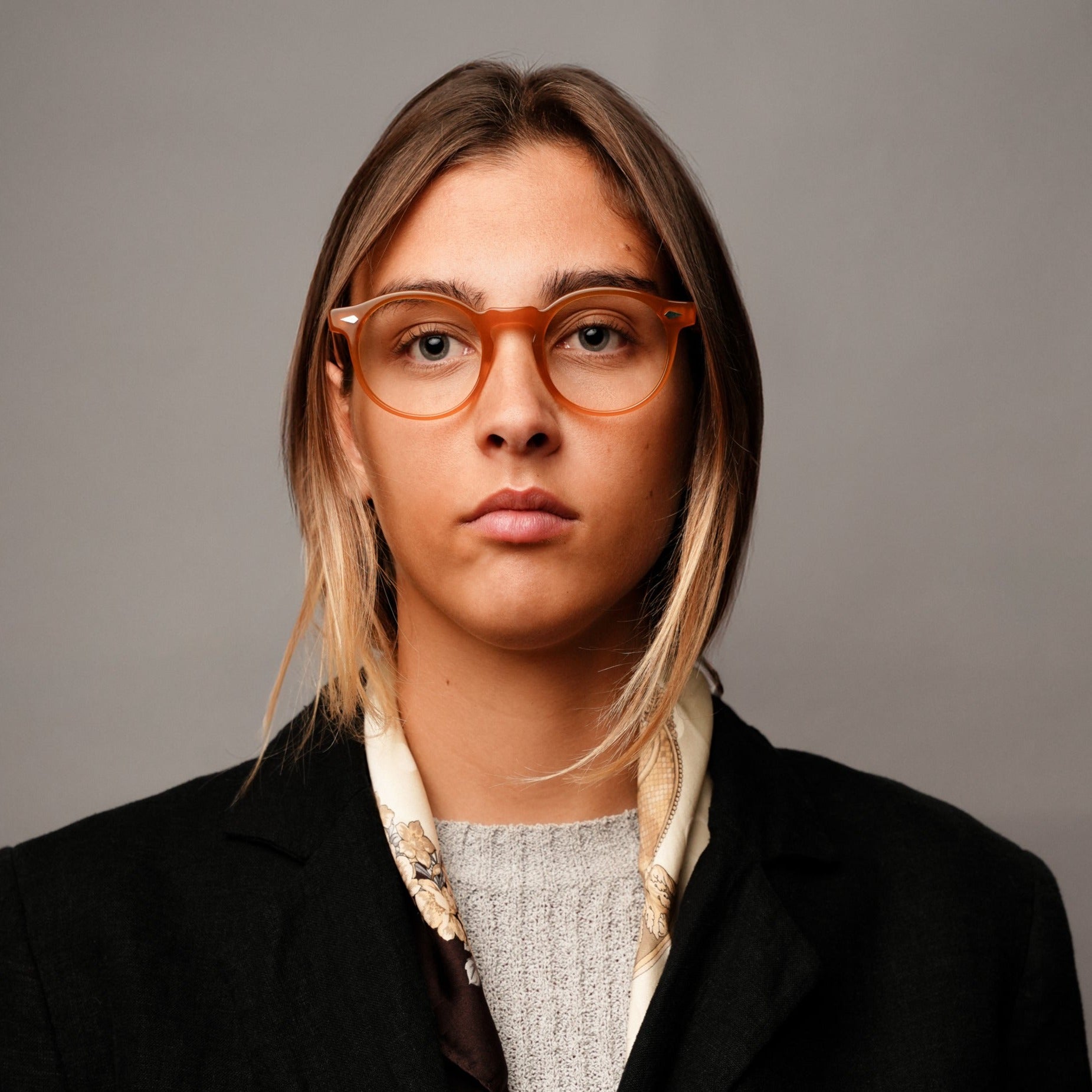 The Picasso Amber — eyeglasses, Mazzucchelli 1849 acetate frame, round shape, in amber.