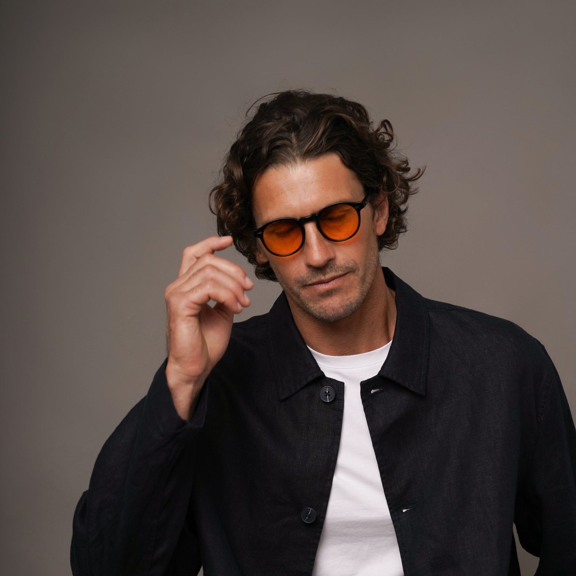 The Picasso en Fauve — sunglasses, Mazzucchelli 1849 acetate frame, round shape, in tawny brown.