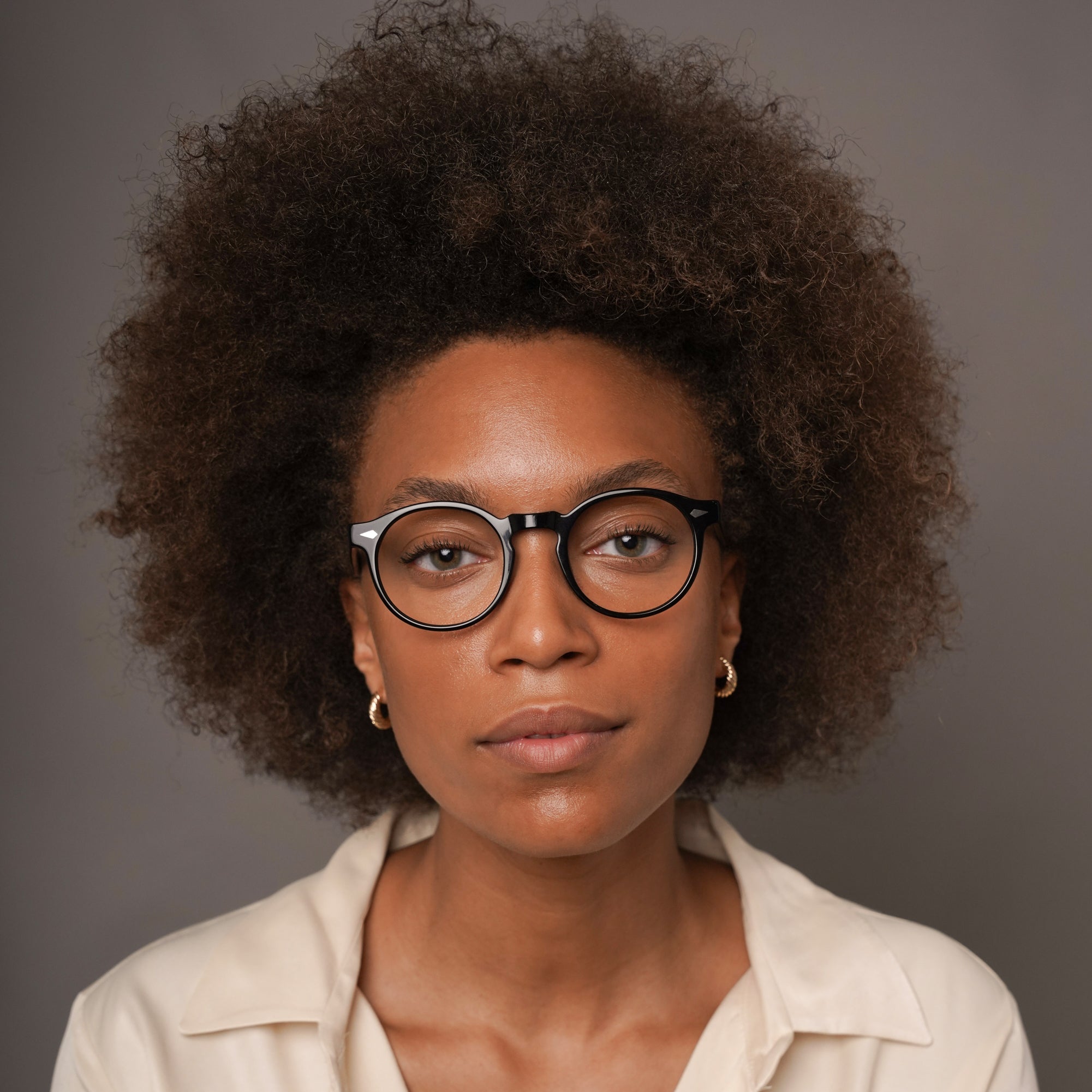 The Picasso Noir — eyeglasses, Mazzucchelli 1849 acetate frame, round shape, in black.