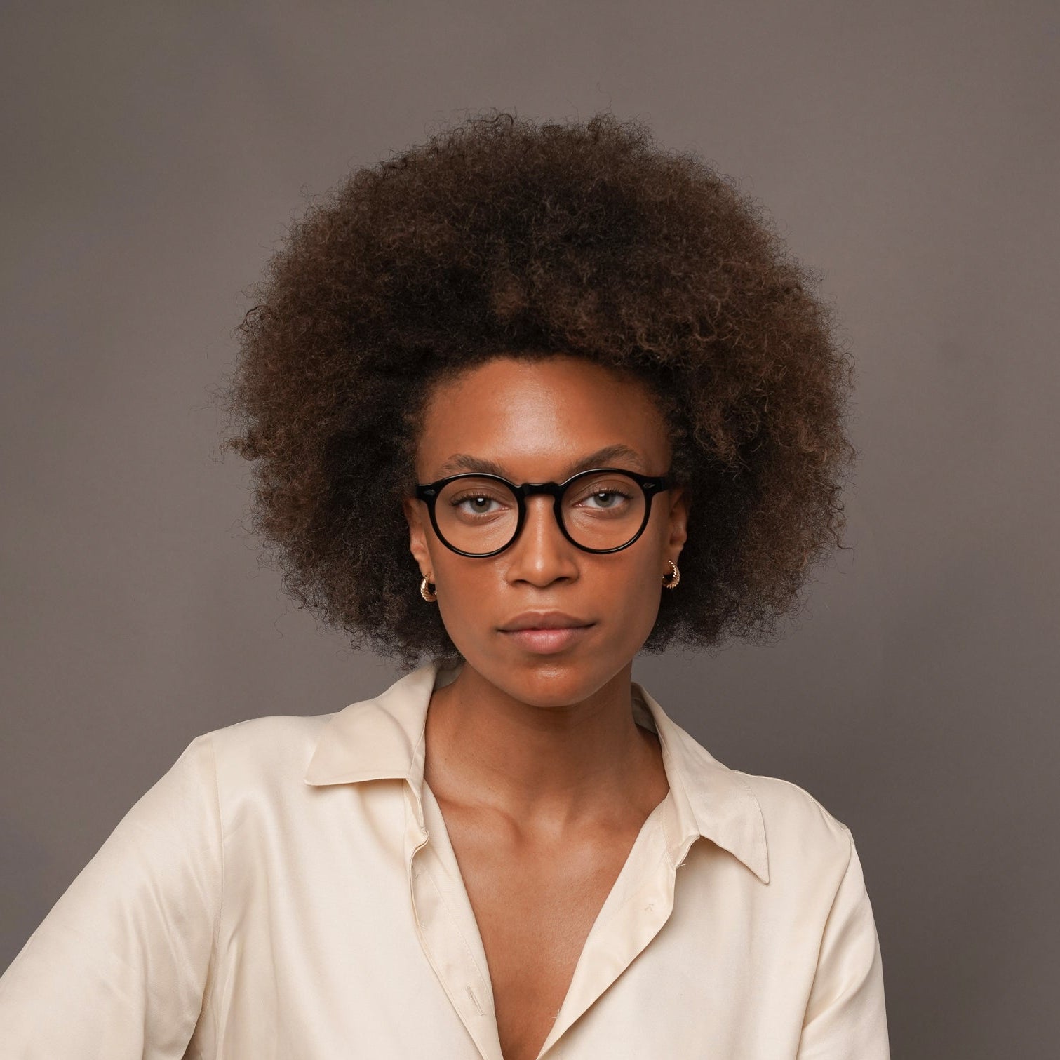 The Picasso Noir — eyeglasses, Mazzucchelli 1849 acetate frame, round shape, in black.