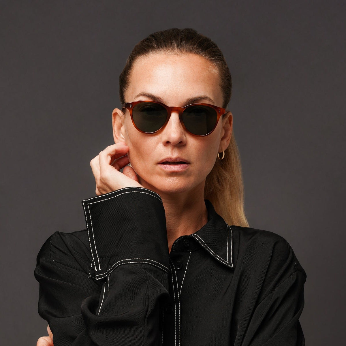 The Spielberg Tea Sunglasses, Mazzucchelli 1849 acetate frame, round shape, in tea (light amber).
