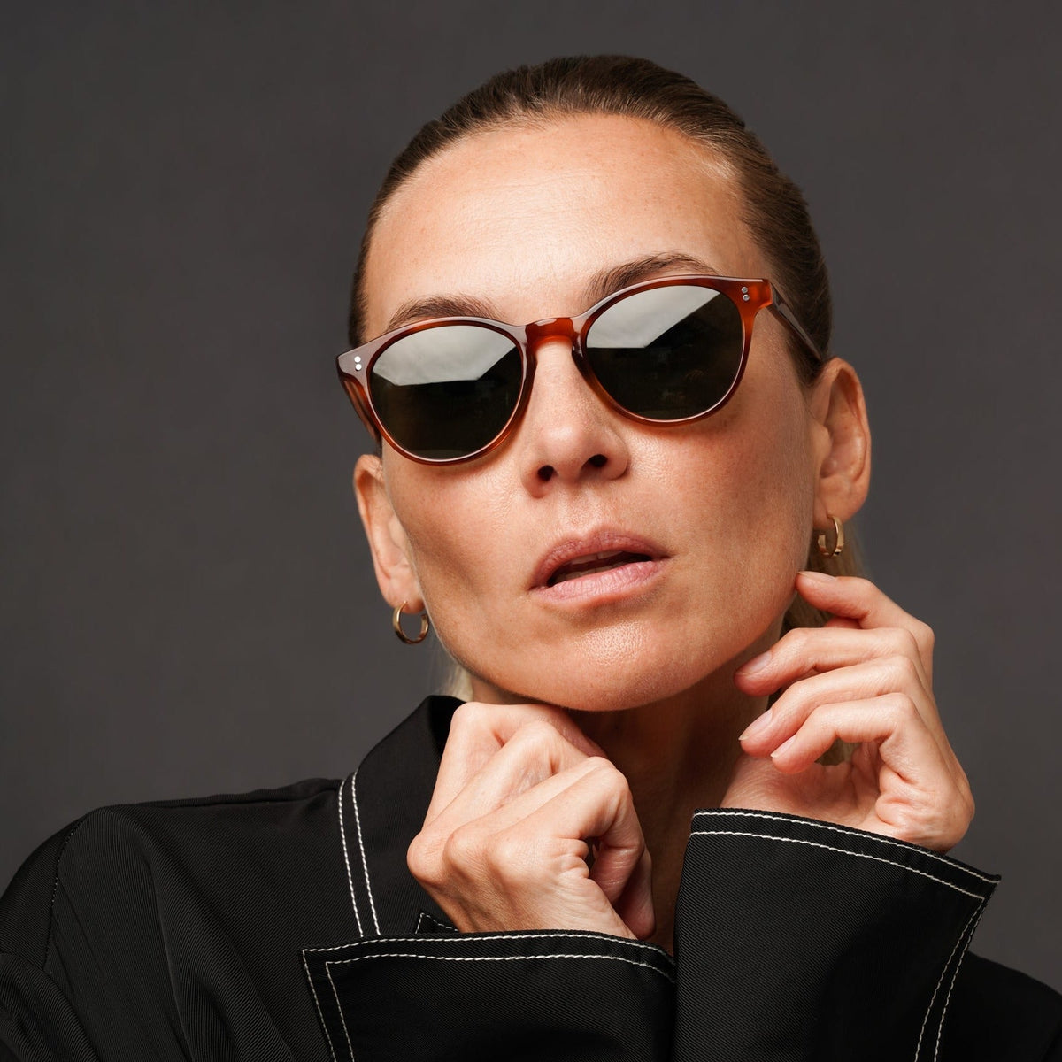 The Spielberg Tea Sunglasses, Mazzucchelli 1849 acetate frame, round shape, in tea (light amber).