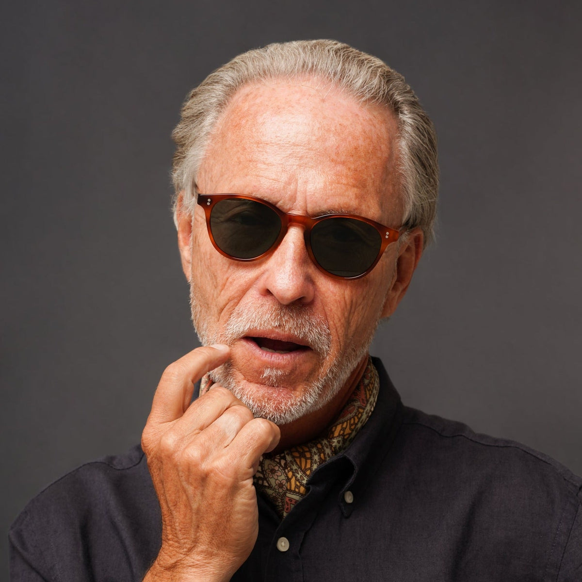 The Spielberg Tea Sunglasses, Mazzucchelli 1849 acetate frame, round shape, in tea (light amber).