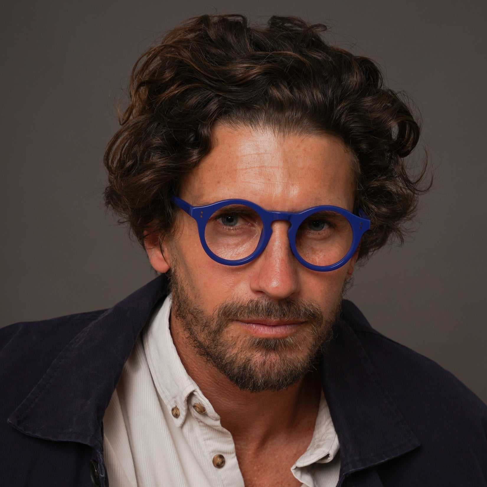 The Spike Majorelle — eyeglasses, Mazzucchelli 1849 acetate frame, round shape, in Majorelle blue.