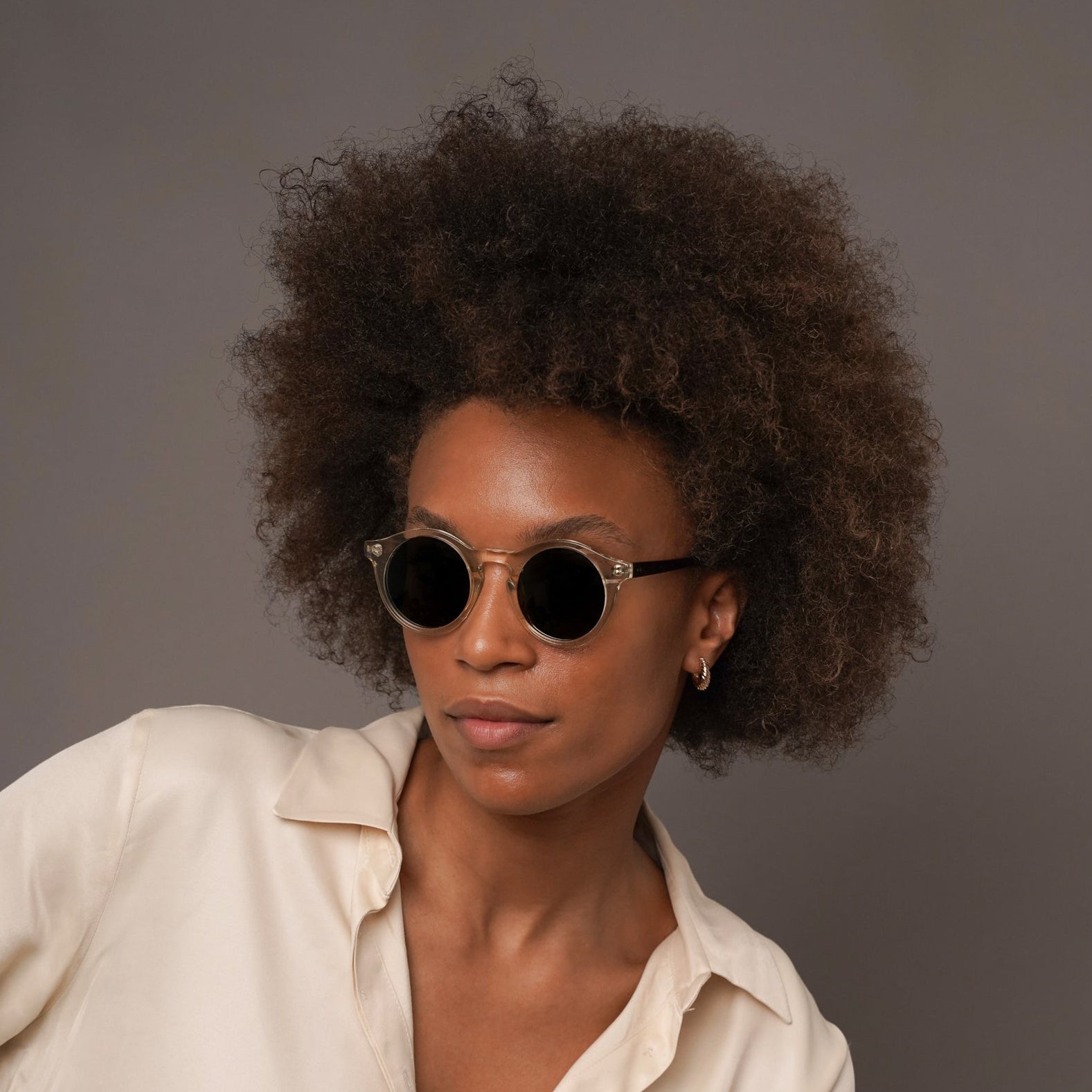 The Spike N1 Sunglasses, Mazzucchelli 1849 acetate frame, round shape, in tortoise.