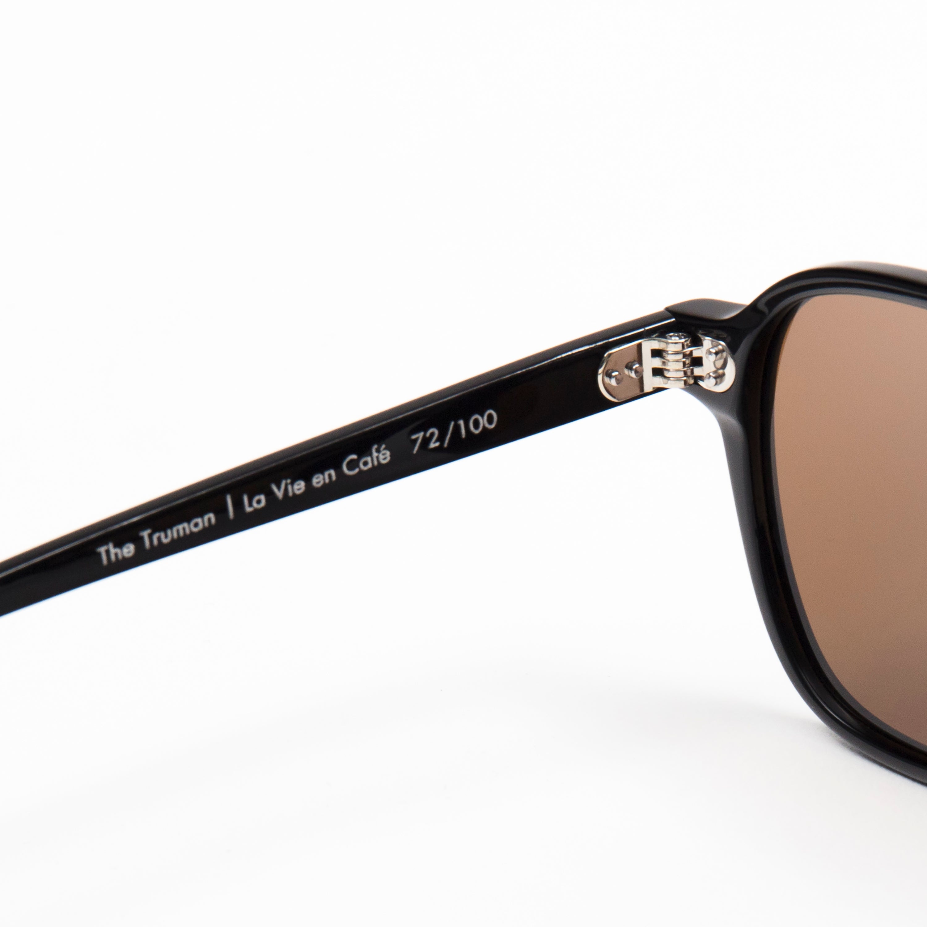The Truman en Café — sunglasses, Mazzucchelli 1849 acetate frame, aviator shape, in coffee brown.