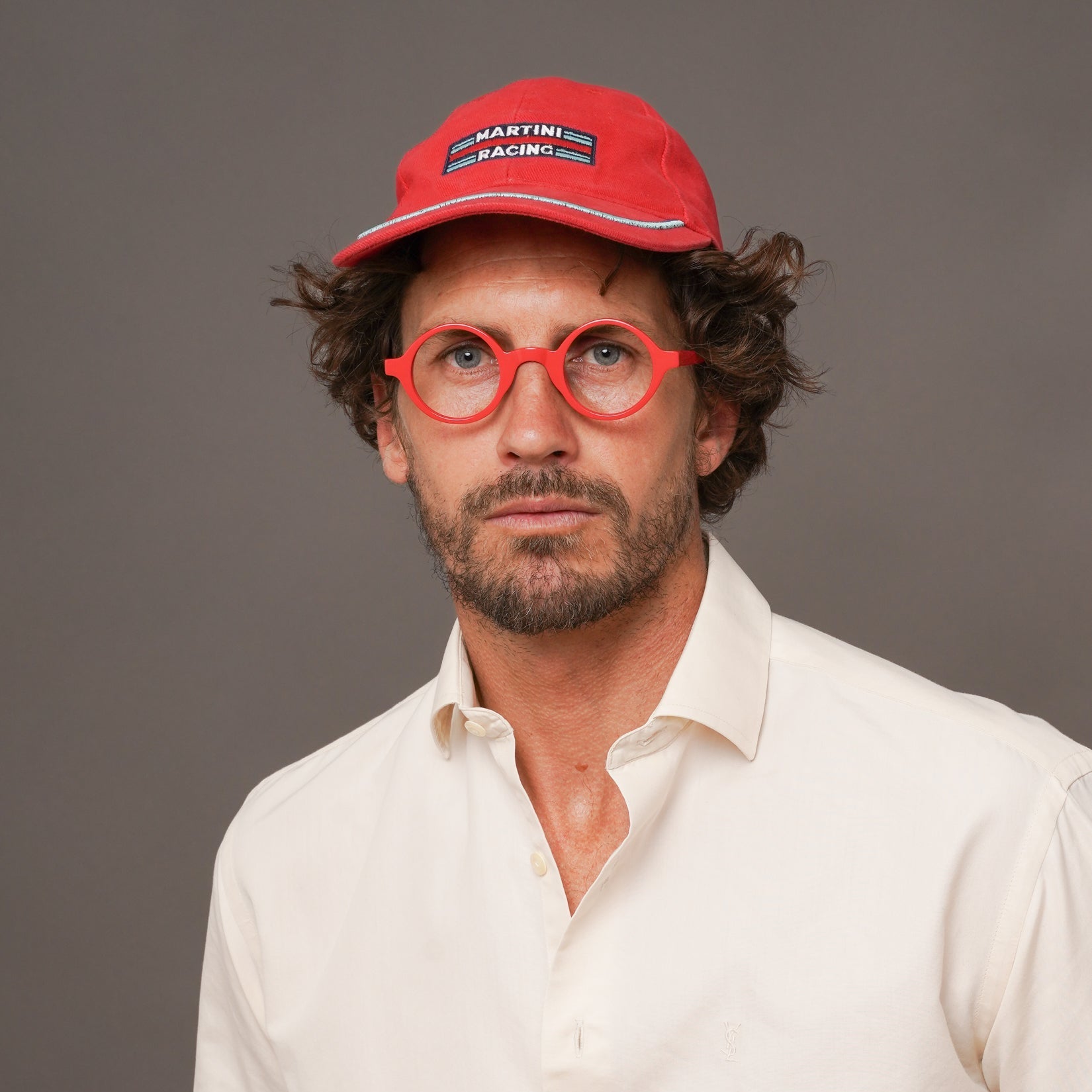The Winston Carmine — eyeglasses, Mazzucchelli 1849 acetate frame, round shape, in carmine.