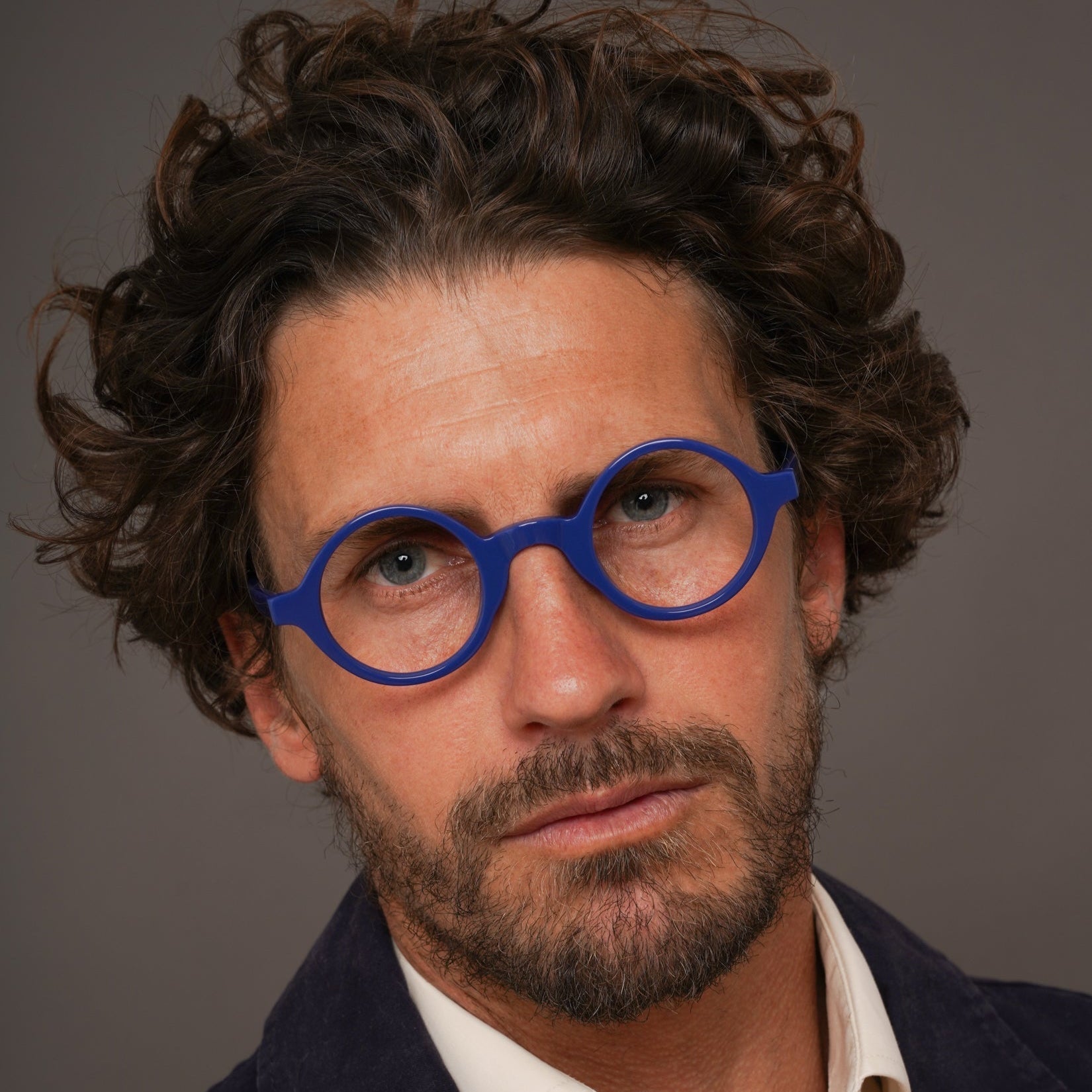 The Winston Majorelle — eyeglasses, Mazzucchelli 1849 acetate frame, round shape, in Majorelle blue.