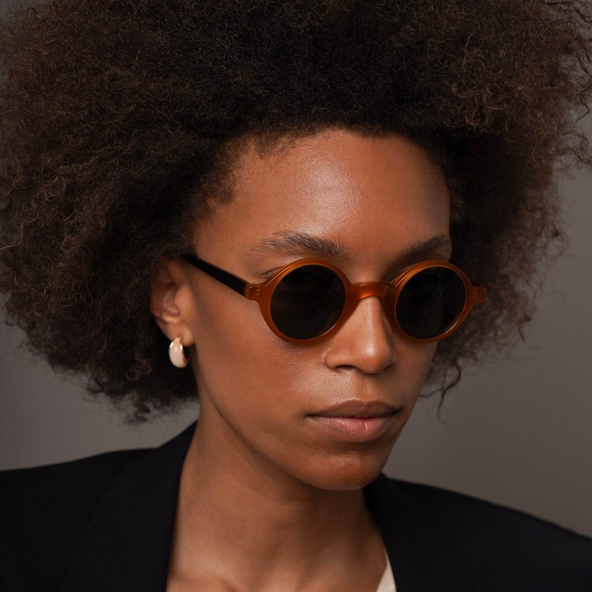 The Winston Paradox N5 Sunglasses — sunglasses, Mazzucchelli 1849 acetate frame, round shape, Paradox N5 pattern.