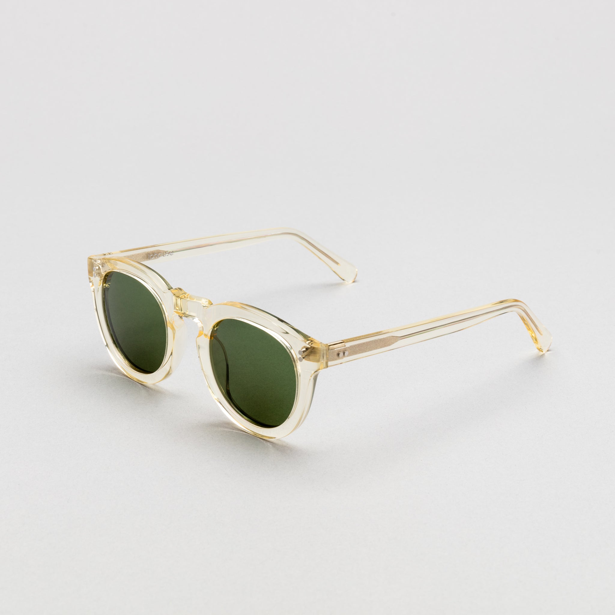 The Allen Air Sunglasses, Mazzucchelli 1849 acetate frame, round shape, in clear crystal.