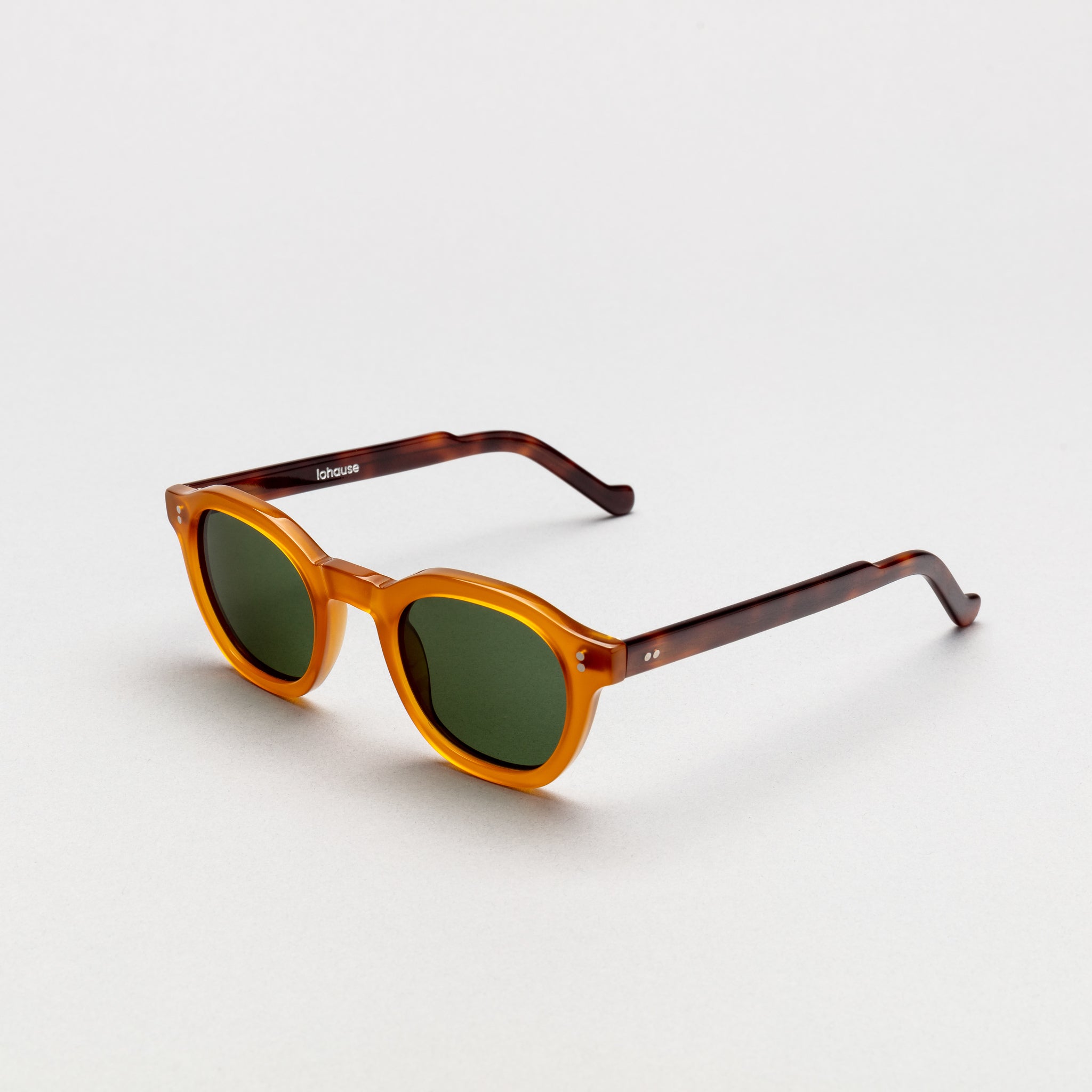 The Dean Paradox N3 Sunglasses, Mazzucchelli 1849 acetate frame, round shape, Paradox N3 pattern.