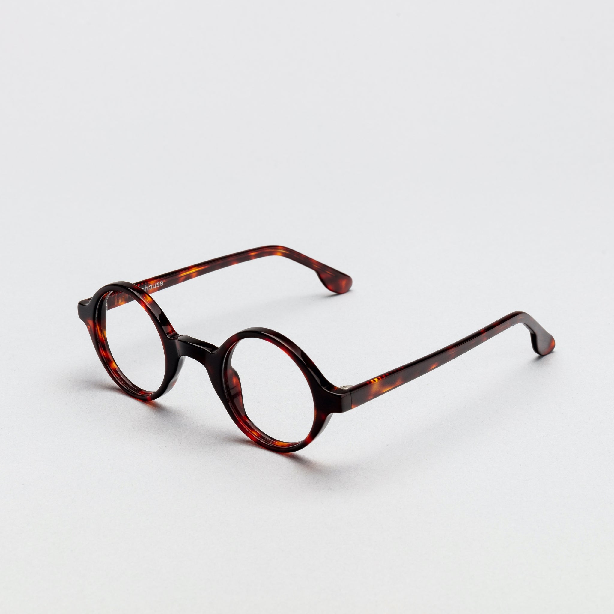 The Winston Tortoise — eyeglasses, Mazzucchelli 1849 acetate frame, round shape, in tortoise.
